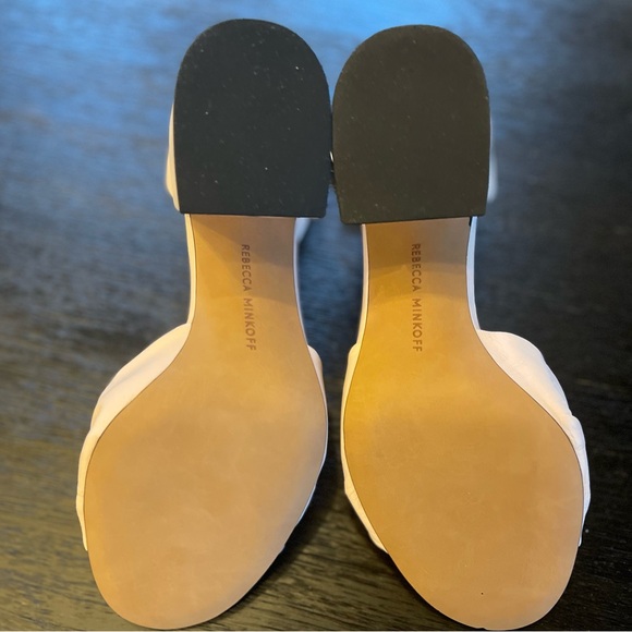 REBECCA MINKOFF NWT
Capriana Ankle-Strap Leather Sandals Size 7 - Picture 6 of 13